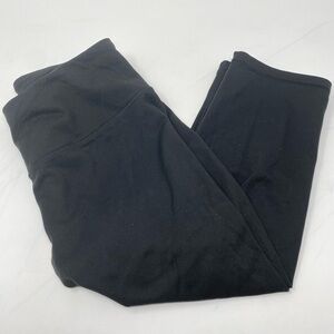 Victoria’s Secret VSX Sport Capris Size Small